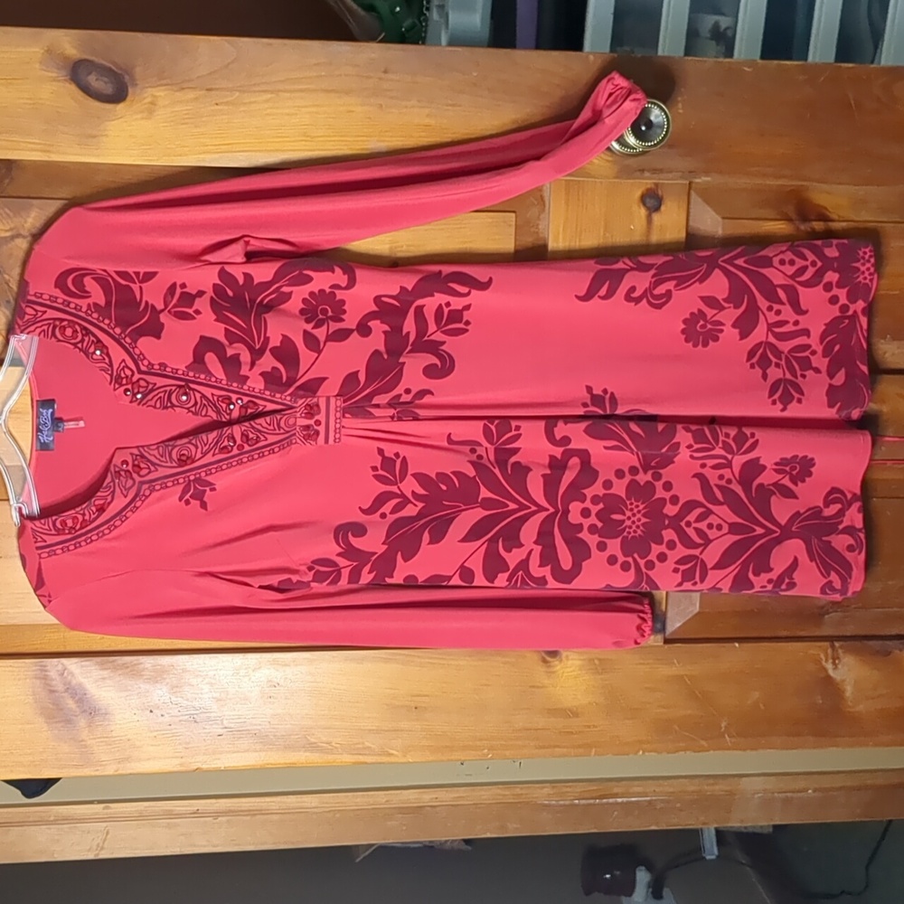 HALÉ BOB* red jersey midi w/ bead velvety detailed floral print long sleeve dres